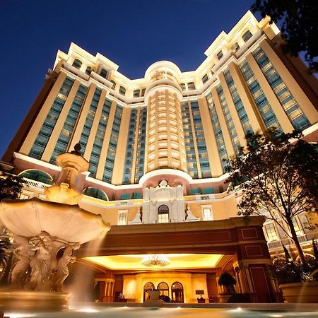 Four Seasons Hotel Macao Exterior photo